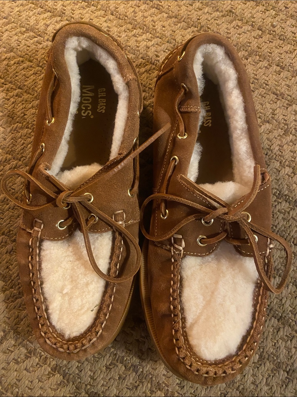 Bass Tan Suede Moccasin Slippers with White Shearling